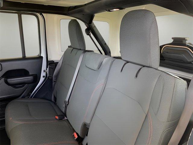 Photo of 2024 Silver Zynith Clearcoat Jeep Wrangler