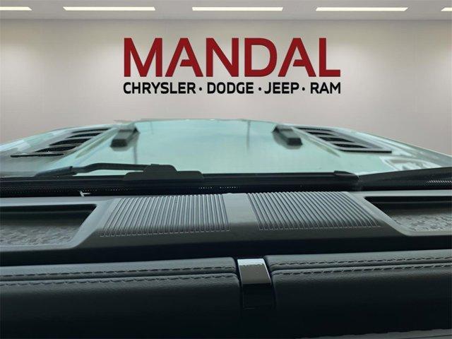 Photo of 2024 Silver Zynith Clearcoat Jeep Wrangler