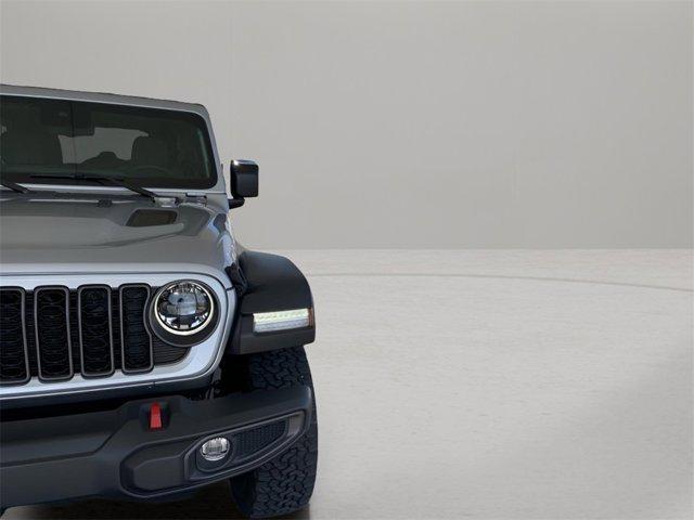 Photo of 2024 Silver Zynith Clearcoat Jeep Wrangler