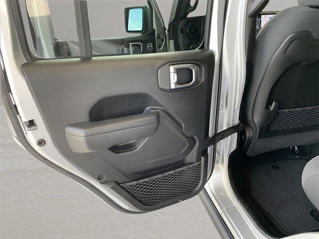 Photo of 2024 Silver Zynith Clearcoat Jeep Wrangler