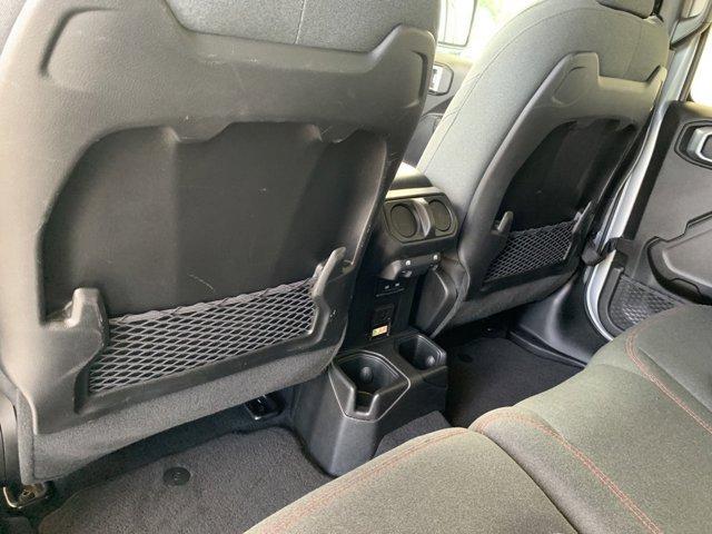 Photo of 2024 Silver Zynith Clearcoat Jeep Wrangler