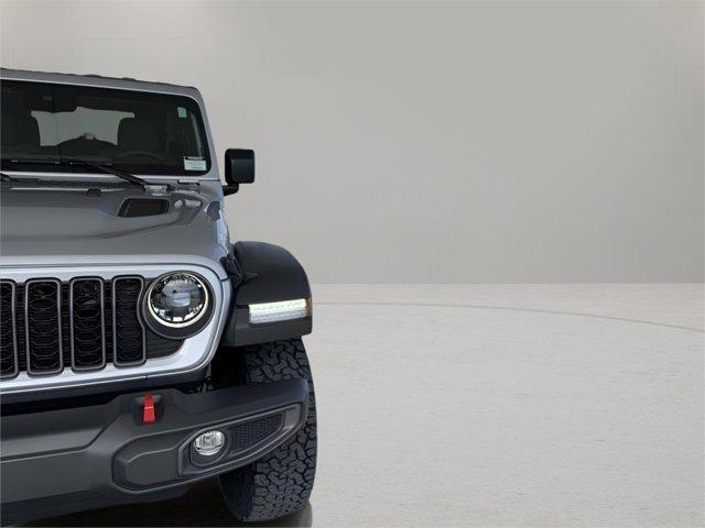 Photo of 2024 Silver Zynith Clearcoat Jeep Wrangler