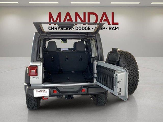 Photo of 2024 Silver Zynith Clearcoat Jeep Wrangler
