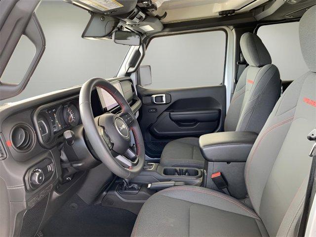Photo of 2024 Silver Zynith Clearcoat Jeep Wrangler