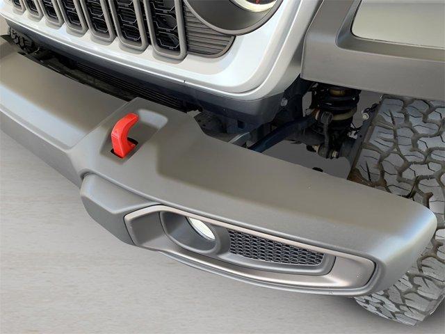 Photo of 2024 Silver Zynith Clearcoat Jeep Wrangler