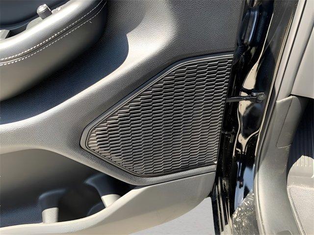 Photo of 2025 Diamond Black Jeep Grand Cherokee L