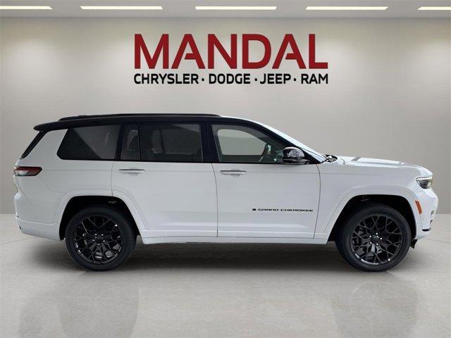 Photo of 2025 Bright White Clearcoat Jeep Grand Cherokee L