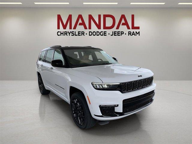 Photo of 2025 Bright White Clearcoat Jeep Grand Cherokee L