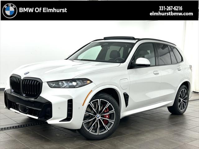 Photo of 2026 Mineral White Metallic BMW X5 PHEV