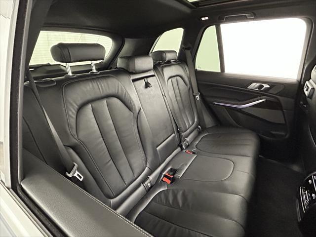 Photo of 2019 Arctic Gray Metallic BMW X5