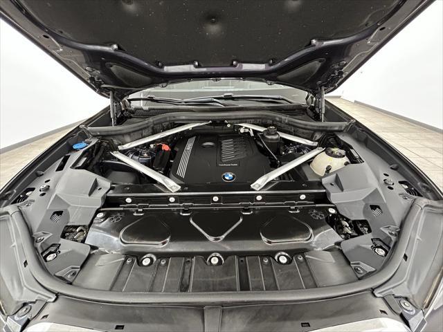 Photo of 2019 Arctic Gray Metallic BMW X5