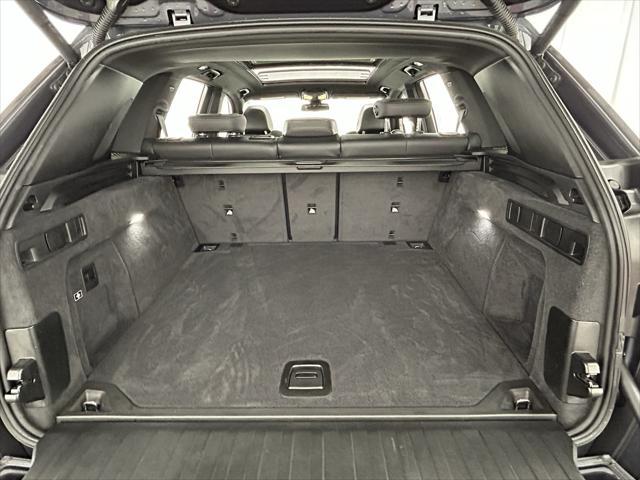 Photo of 2019 Arctic Gray Metallic BMW X5