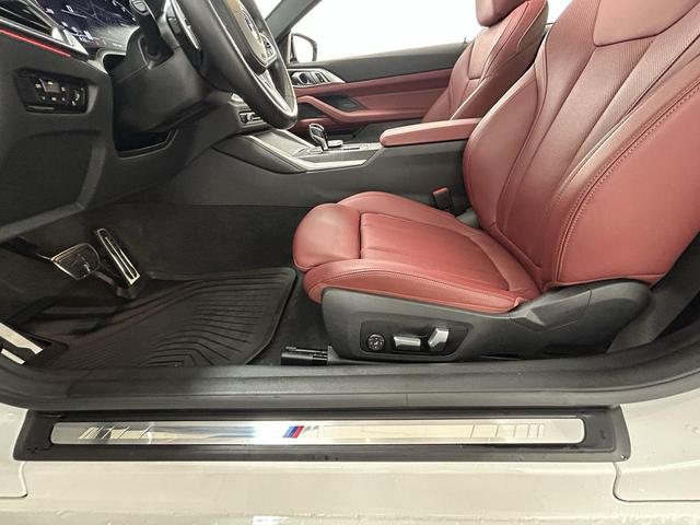 Photo of 2023 Alpine White BMW M440