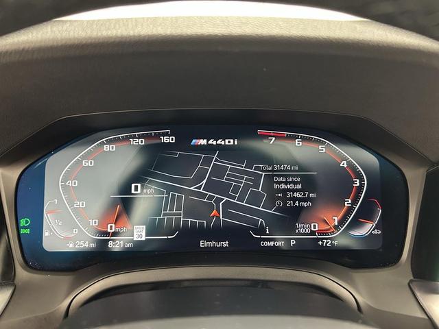 Photo of 2023 Alpine White BMW M440