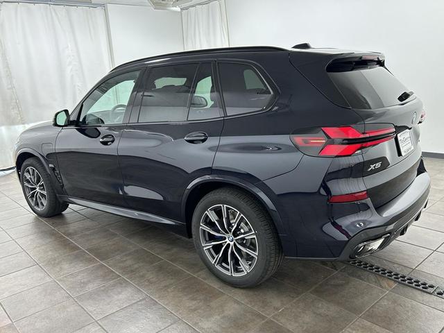 Photo of 2026 Carbon Black Metallic BMW X5 PHEV