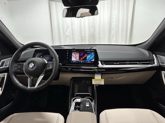 Photo of 2025 Black Sapphire Metallic BMW X1