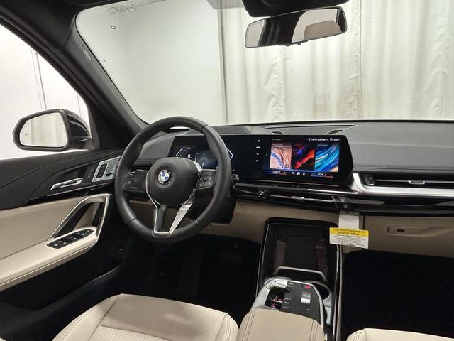 Photo of 2025 Black Sapphire Metallic BMW X1
