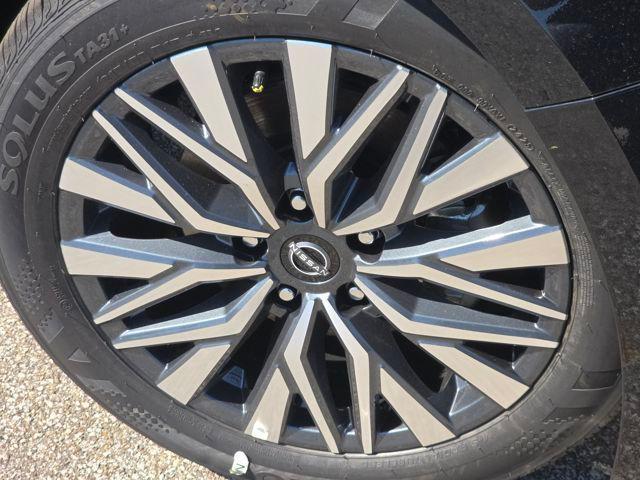 Photo of 2025 Super Black Nissan Altima
