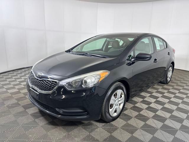 Photo of 2016 Aurora Black Pearl Kia Forte