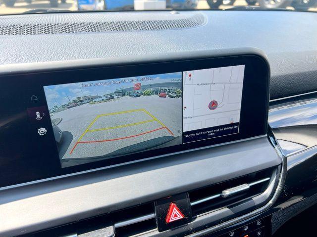 Photo of 2024 Fusion Black Kia Seltos