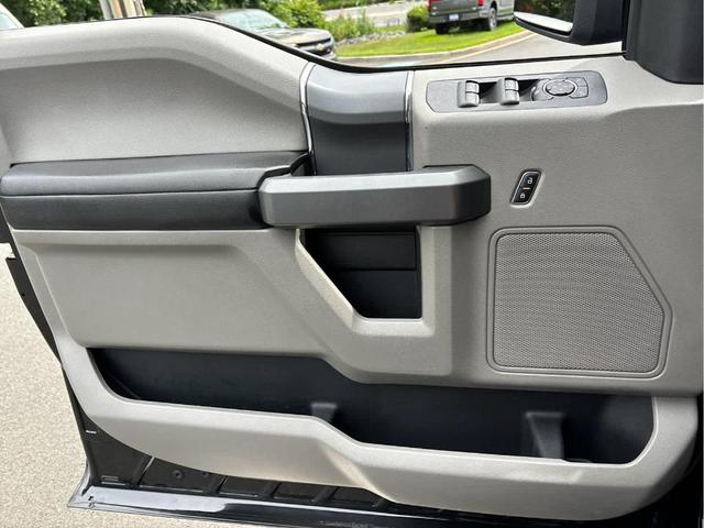 Photo of 2018 Shadow Black Ford F-150