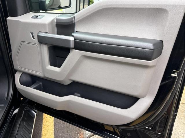 Photo of 2018 Shadow Black Ford F-150