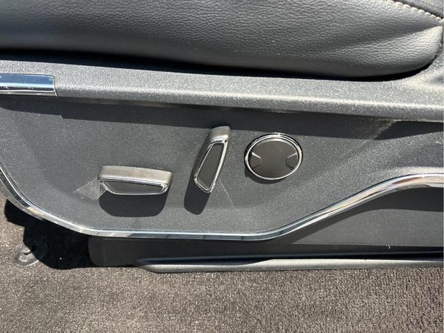 Photo of 2022 Carbonized Gray Metallic Ford F-150