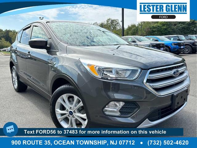 Photo of 2017 Magnetic Metallic Ford Escape