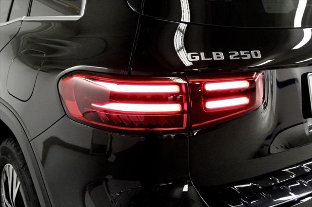 Photo of 2024 Black Mercedes-Benz GLB 250