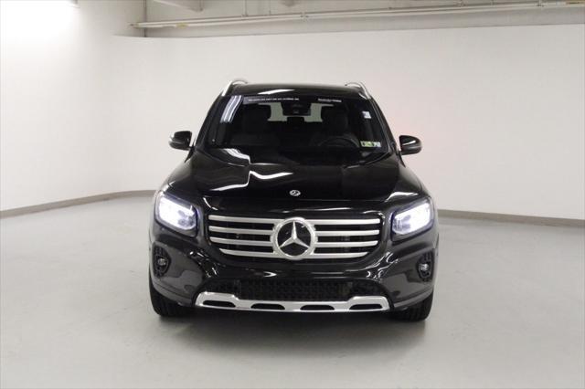 Photo of 2024 Black Mercedes-Benz GLB 250