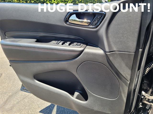 Photo of 2021 DB Black Clearcoat Dodge Durango