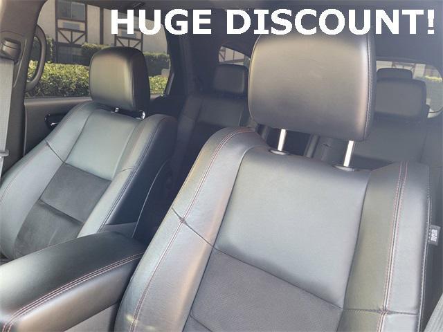 Photo of 2021 DB Black Clearcoat Dodge Durango