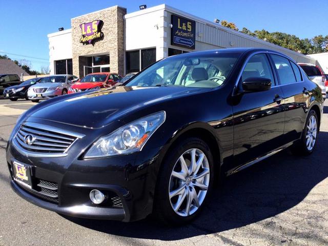 2011 Infiniti G37X