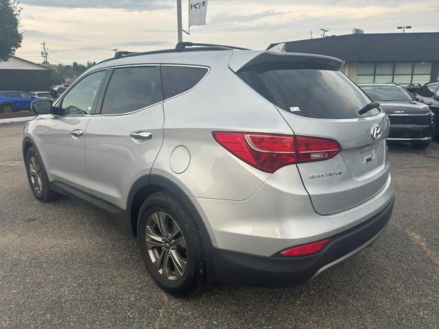 Photo of 2016 Sparkling Silver Hyundai Santa Fe Sport