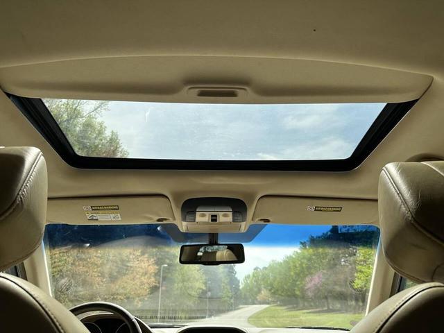 Photo of 2012 Aspen White Pearl II Acura MDX