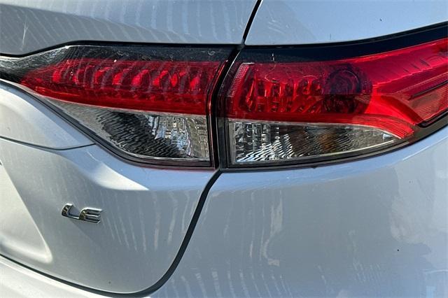 Photo of 2022 White Toyota Corolla