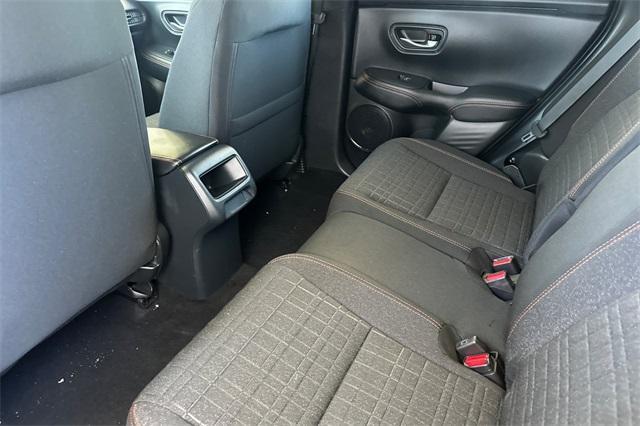 Photo of 2026 Milano Red Honda HR-V