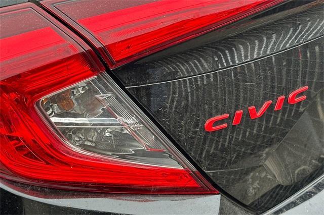 Photo of 2020 Crystal Black Pearl Honda Civic