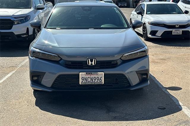 Photo of 2024 Gray Honda Civic