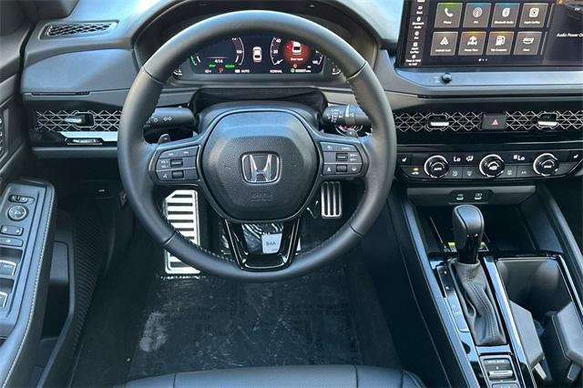 Photo of 2025 Urban Gray Pearl Honda Accord Hybrid