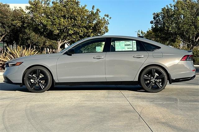 Photo of 2025 Urban Gray Pearl Honda Accord Hybrid