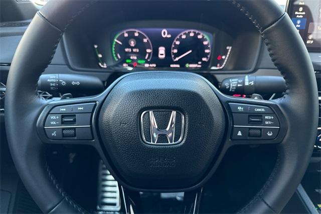 Photo of 2025 Urban Gray Pearl Honda Accord Hybrid