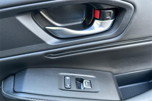 Photo of 2025 Urban Gray Pearl Honda Accord Hybrid