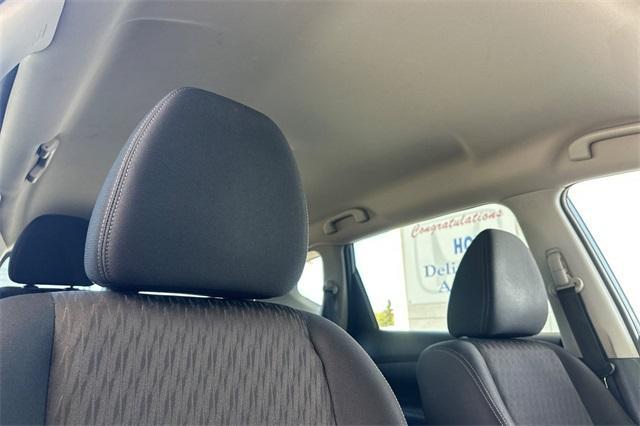 Photo of 2019 Gun Metallic Nissan Rogue