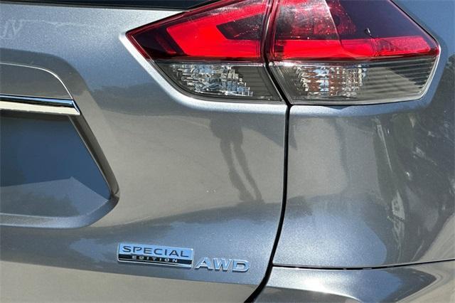 Photo of 2019 Gun Metallic Nissan Rogue