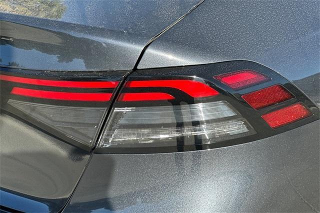 Photo of 2025 Meteorite Gray Metallic Honda Accord