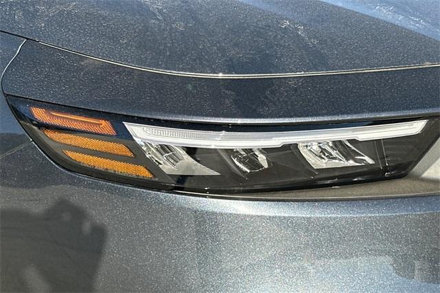 Photo of 2025 Meteorite Gray Metallic Honda Accord