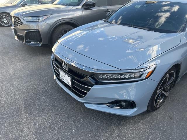 Photo of 2022 Gray Honda Accord