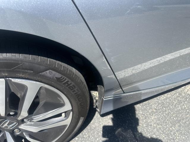 Photo of 2019 Silver Honda Accord Hybrid