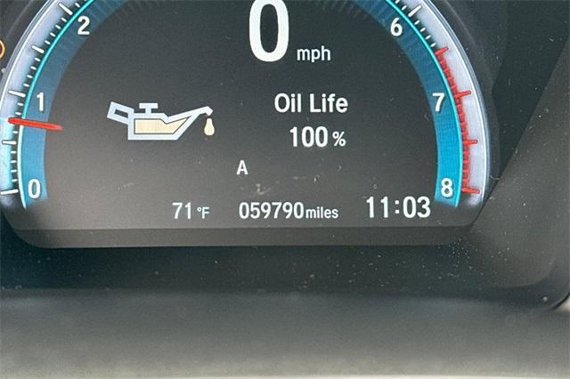 Photo of 2017 White Honda Civic